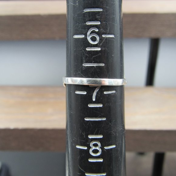 Size 6.75 Sterling Silver Fancy Design Black Inlay Band Ring Vintage - Picture 5 of 7